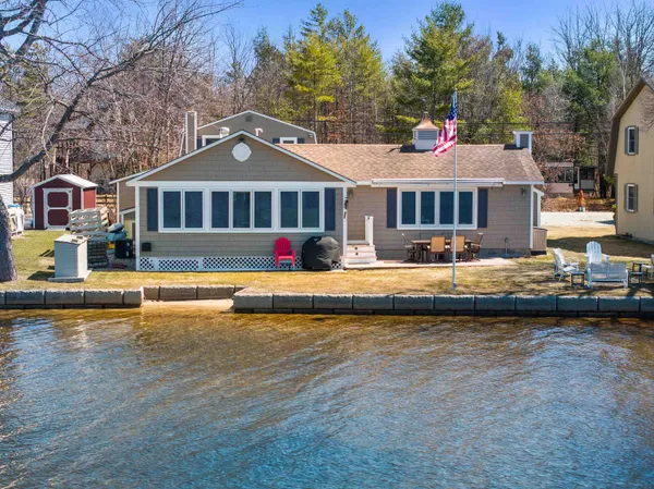 $1,795,000 | 86 Sunset Drive, Belmont, NH 03220