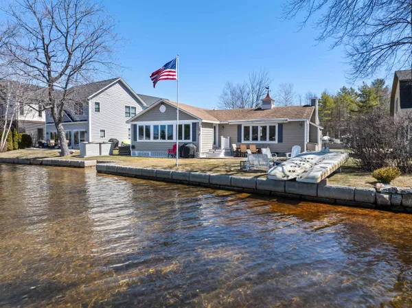 $1,795,000 | 86 Sunset Drive, Belmont, NH 03220