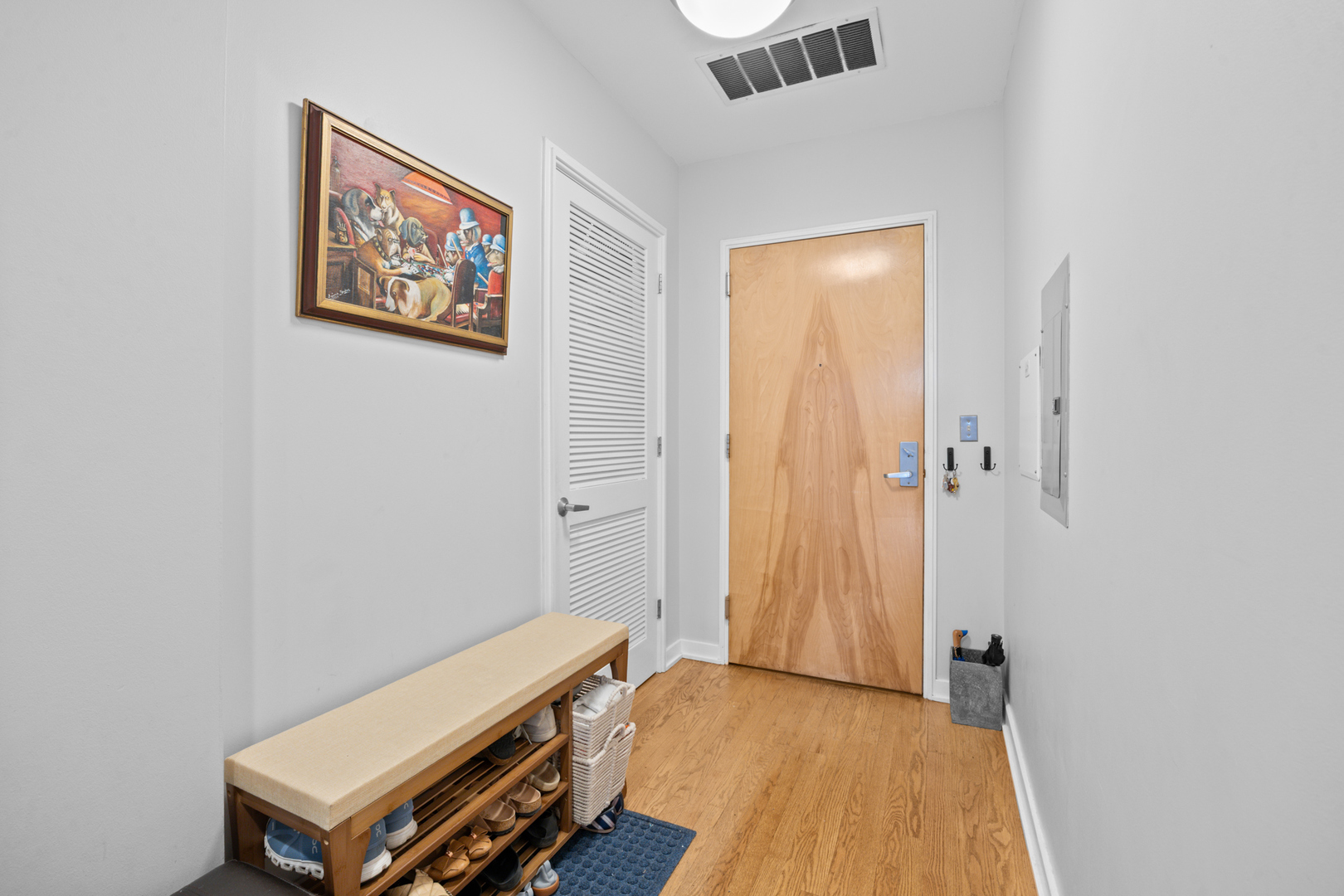 5430 North Sheridan Road, Unit 604 Chicago, IL 60640 - Photo 3 of 29 Gallery Image 3