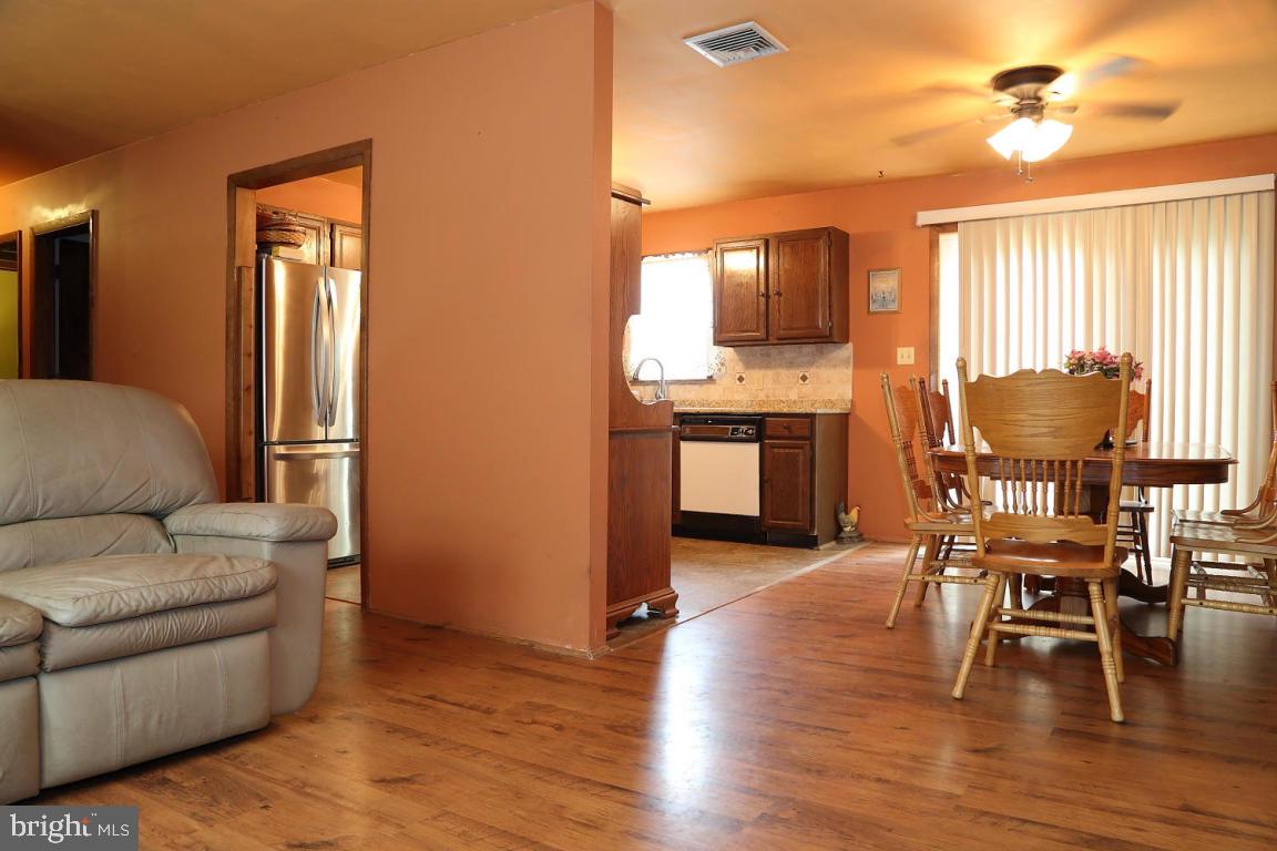 715 High Ridge Road Mount Joy, PA 17552 - Photo 4 of 16 Gallery Image 4