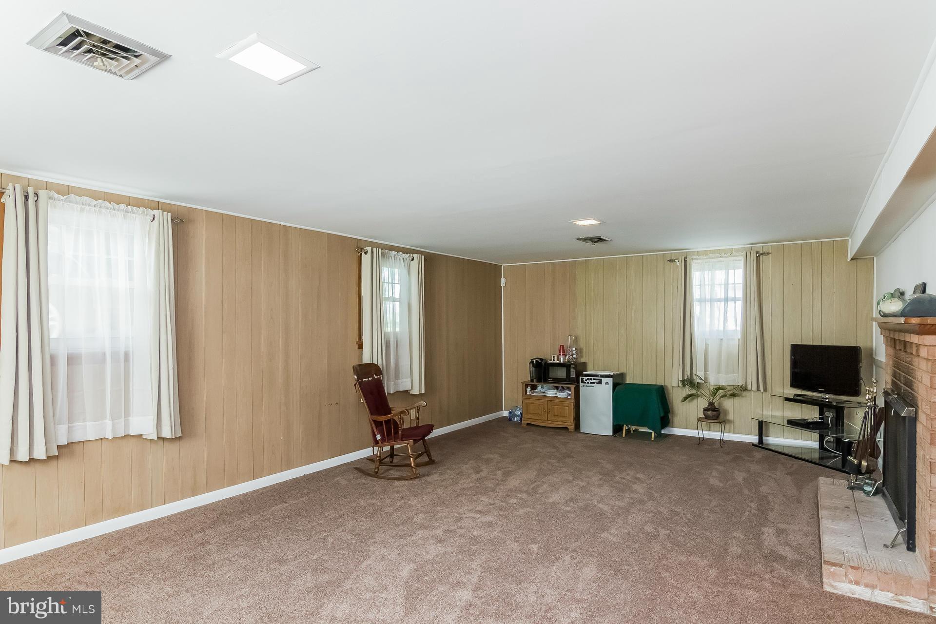 4404 Danville Road Brandywine, MD 20613 - Photo 17 of 30 Family Room