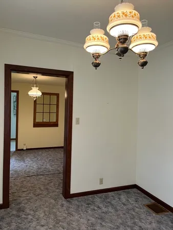 $99,900 | 1001 Glendale Street, Benton, IL 62812