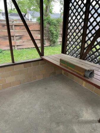 $99,900 | 1001 Glendale Street, Benton, IL 62812