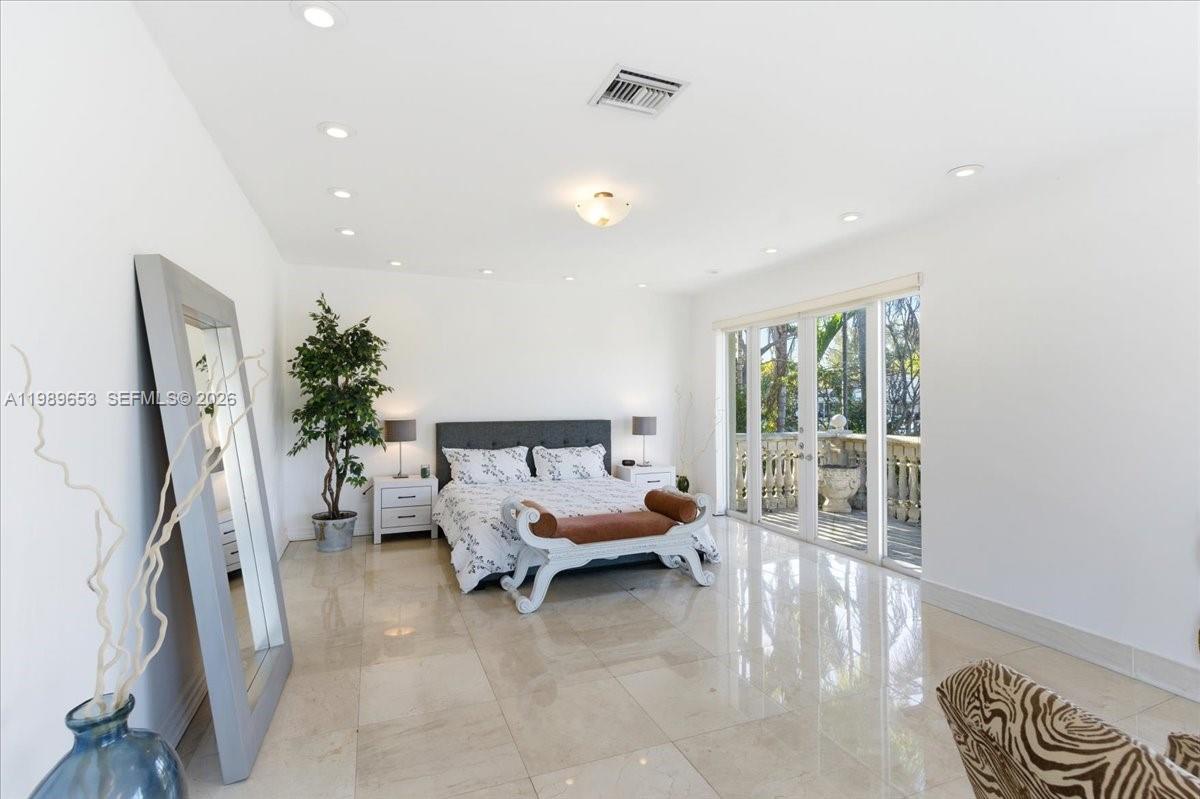 1249 Biscaya Drive Surfside, FL 33154 - Photo 31 of 88
