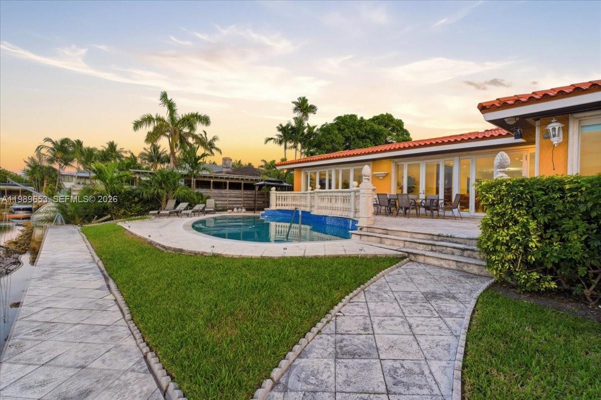 1249 Biscaya Drive Surfside, FL 33154 - Photo 4 of 88