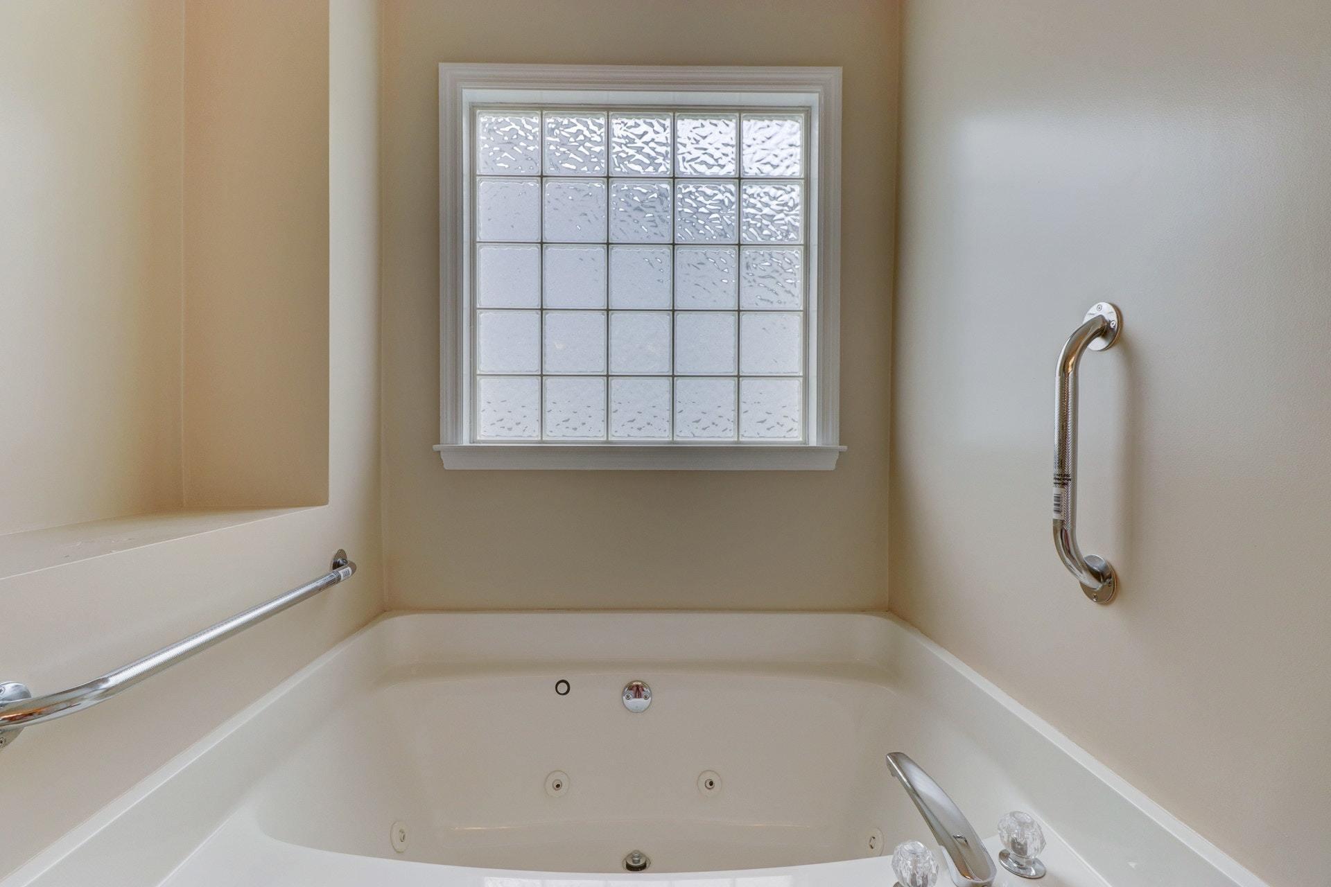 3613 Carson Road Roanoke, VA 24012 - Photo 27 of 41 027-285358-IMG_5353_4_5_6_7_6811789