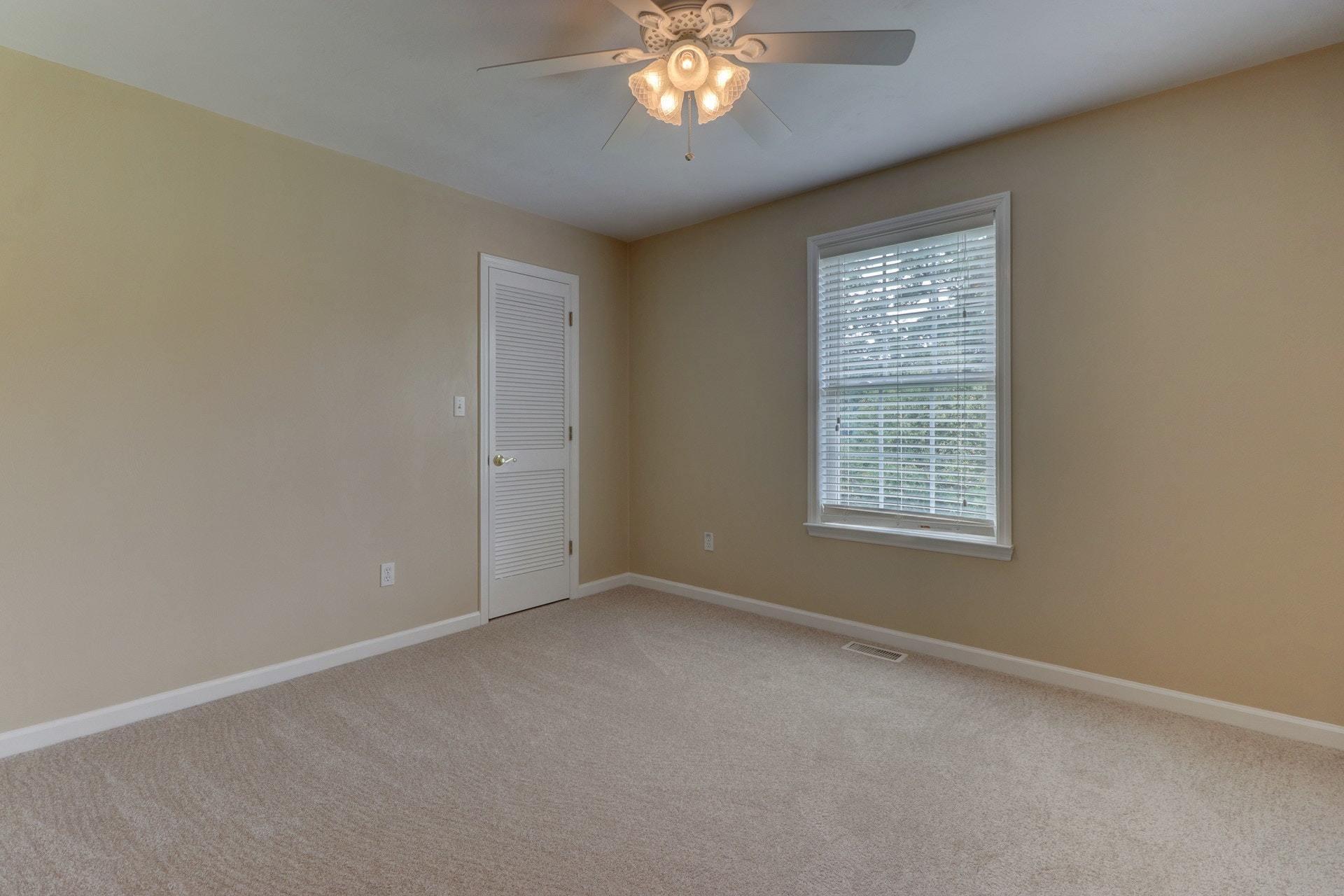 3613 Carson Road Roanoke, VA 24012 - Photo 28 of 41 028-285358-IMG_5363_4_5_6_7_6811790