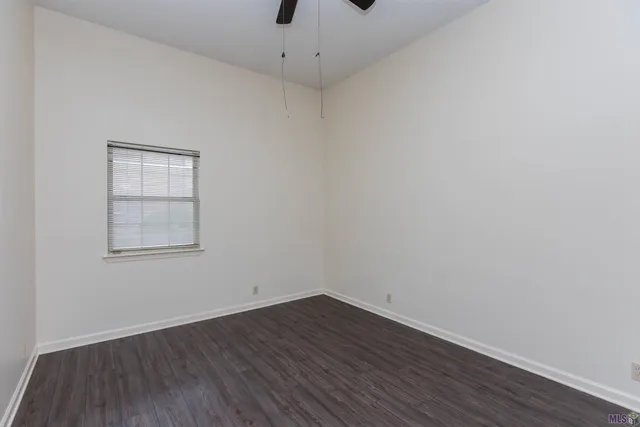 $190,000 | 141 East Boyd Drive, Unit 211, Baton Rouge, LA 70808