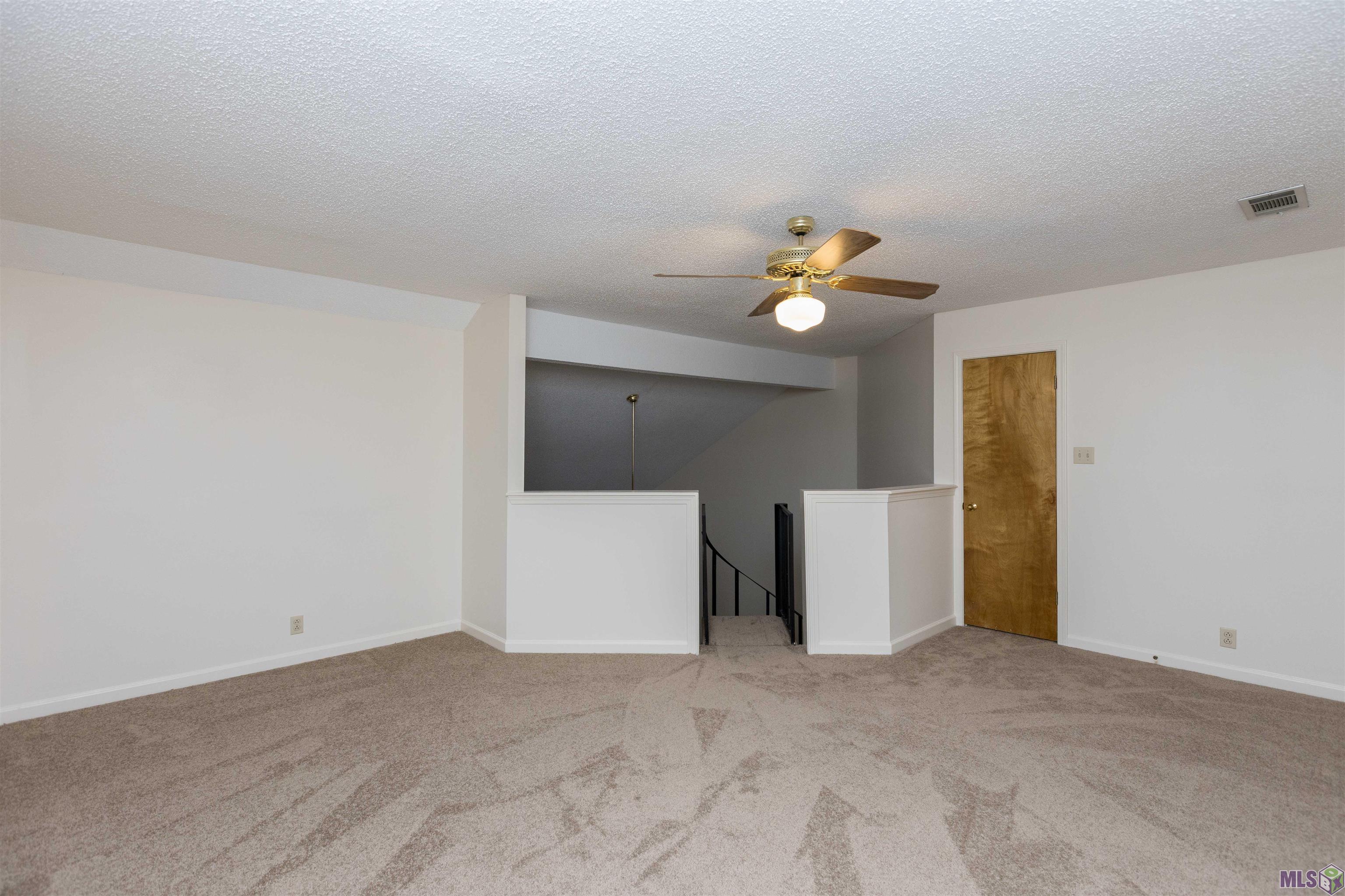 141 East Boyd Drive, Unit 211 Baton Rouge, LA 70808 - Photo 17 of 23 Loft Bedroom