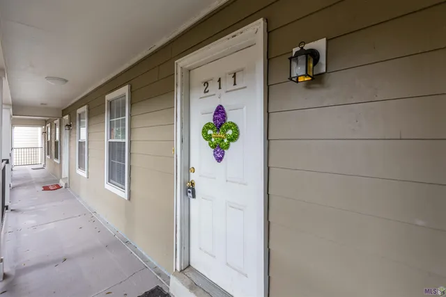 $190,000 | 141 East Boyd Drive, Unit 211, Baton Rouge, LA 70808