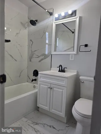 $1,350 | 2482 Alabama Avenue Southeast, Unit 302, Washington, DC 20020