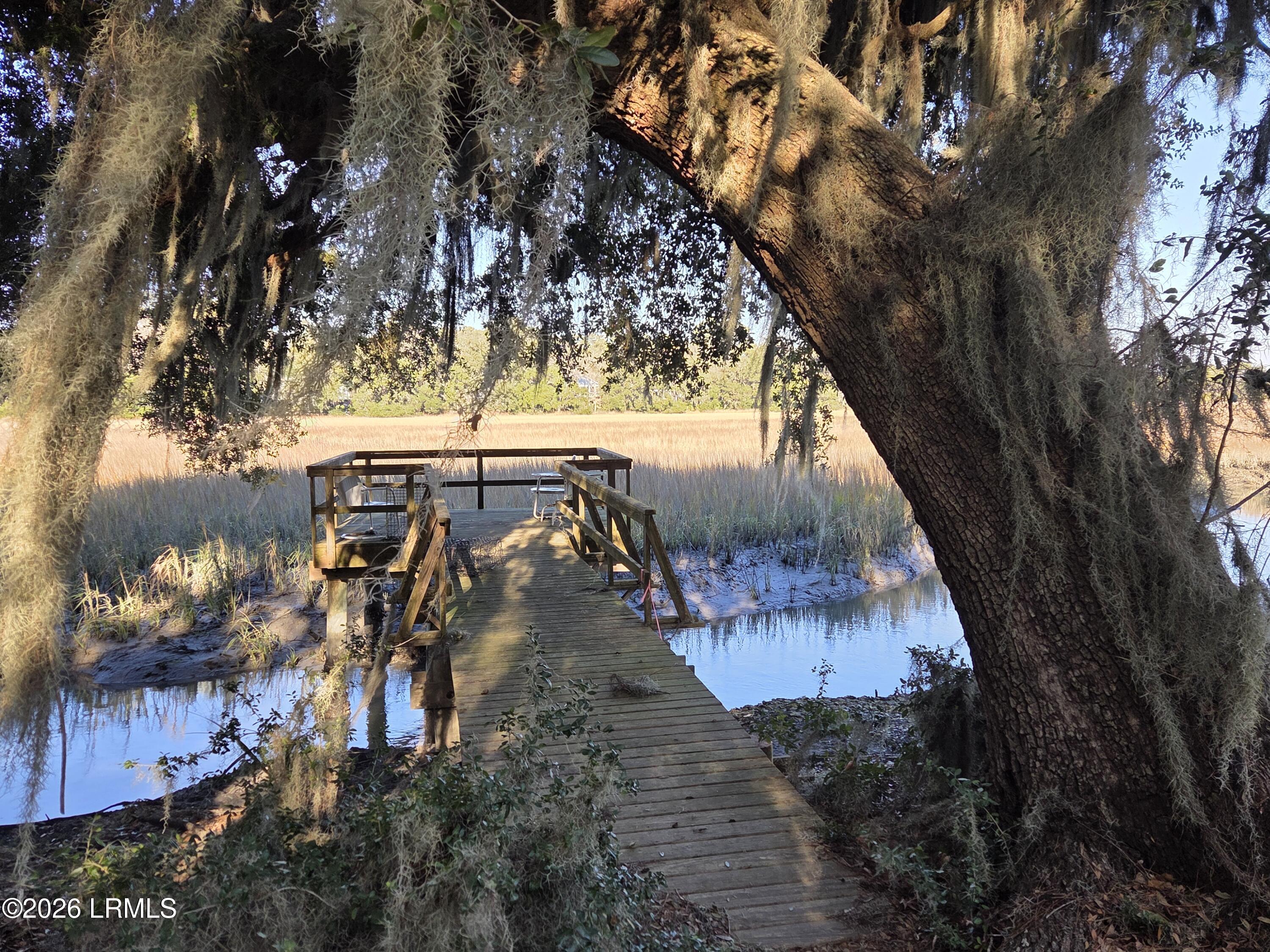 34 Bermuda Inlet Drive St. Helena Island, SC 29920 - Photo 12 of 24 e Community Dock