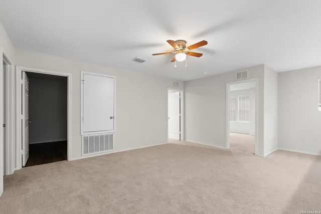 $1,925 | 13726 Crossbow, San Antonio, TX 78253