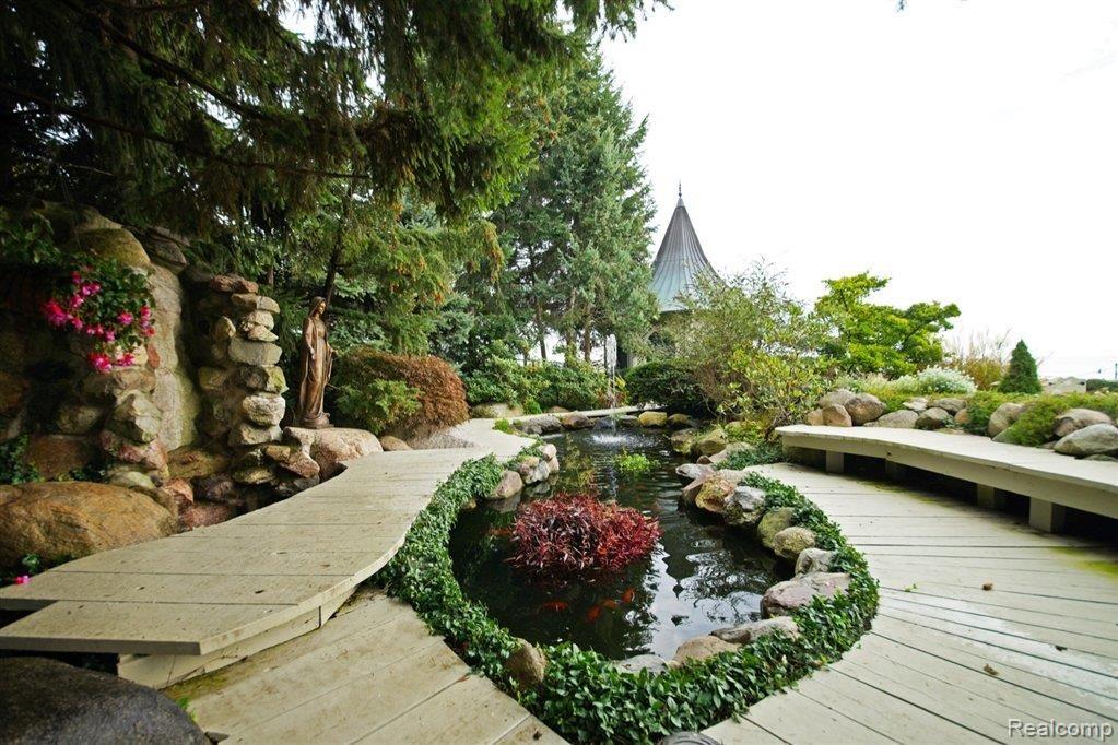 950 Lake Shore Road Grosse Pointe, MI 48236 - Photo 89 of 95 92.JPG