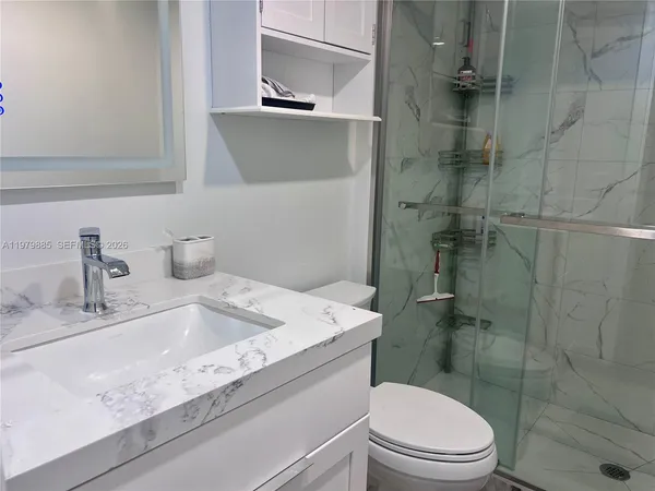 $2,300 | 2801 Northeast 183rd Street, Unit 507W, Aventura, FL 33160