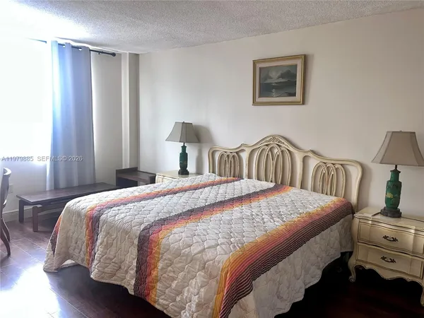 $2,300 | 2801 Northeast 183rd Street, Unit 507W, Aventura, FL 33160