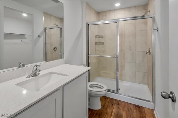 $2,299 | 185 Yager Circle, Fort Myers, FL 33913