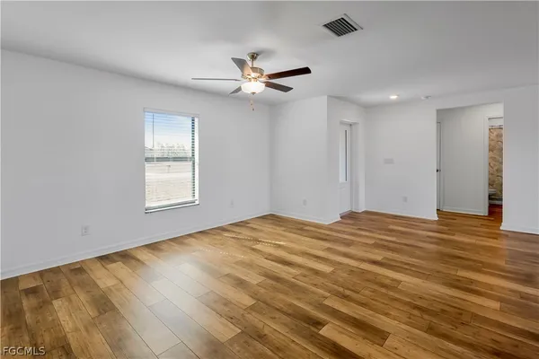 $2,299 | 185 Yager Circle, Fort Myers, FL 33913