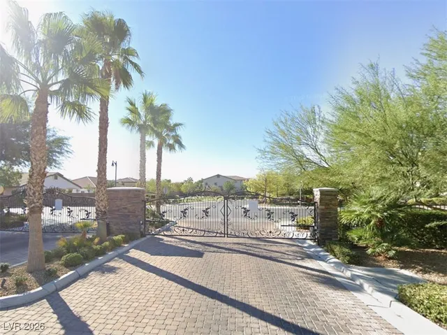 $1,050,000 | 6320 Thunder Blitz Avenue, Las Vegas, NV 89131