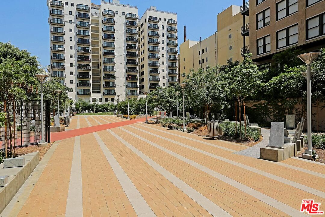 460 South Spring Street, Unit 201 Los Angeles, CA 90013 - Photo 18 of 27 a view of a building with a street