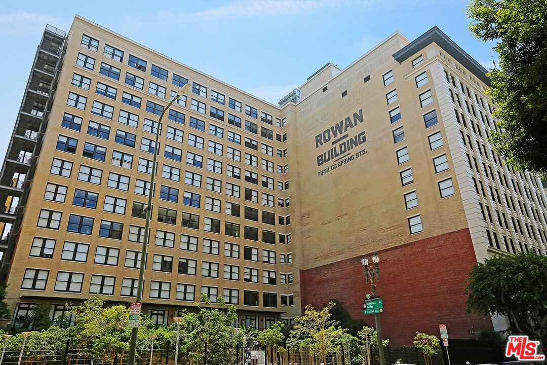 460 South Spring Street, Unit 201 Los Angeles, CA 90013 - Photo 27 of 27 front view of a building