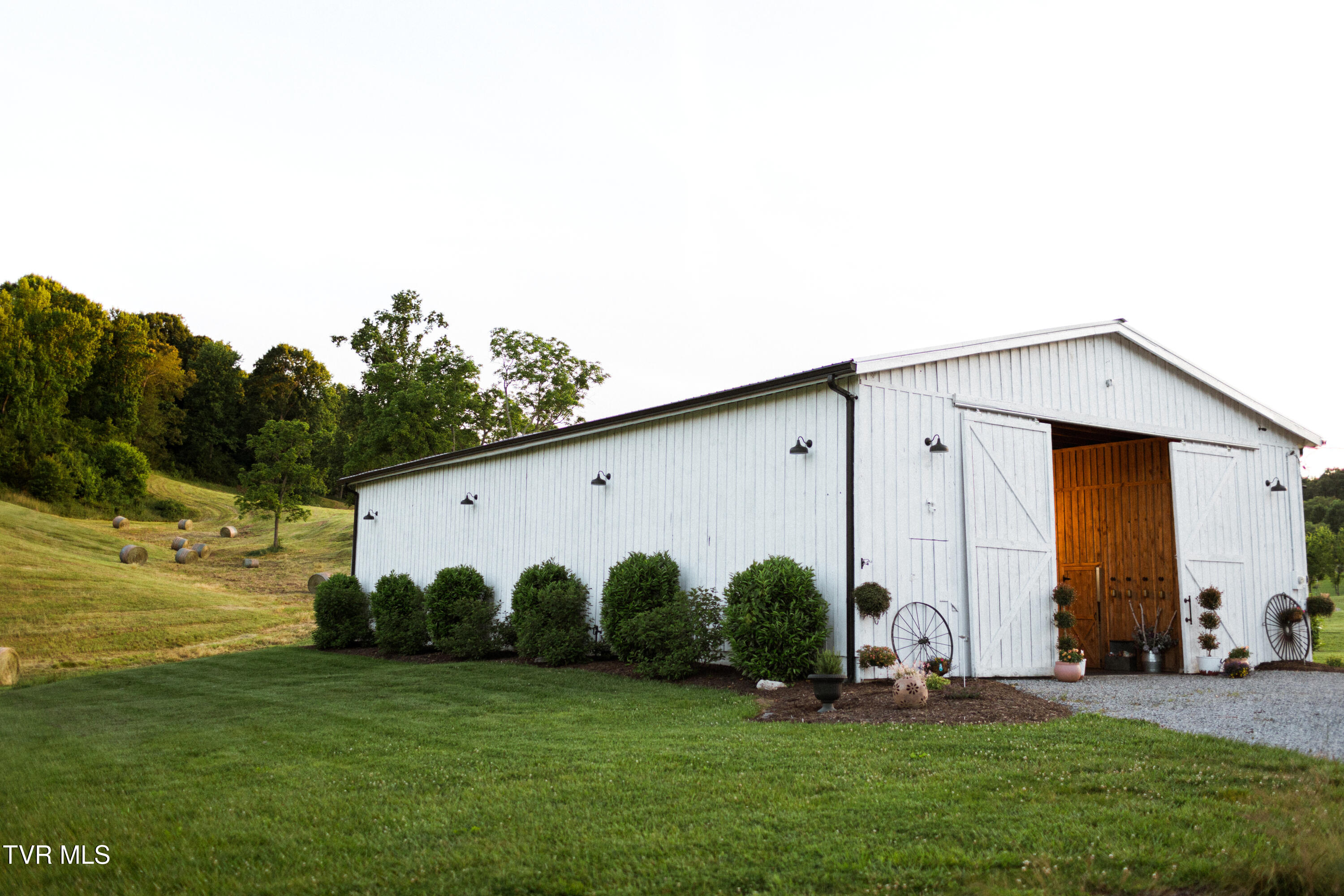 931 Providence Road Limestone, TN 37681 - Photo 26 of 77 20240531-8N8A8947