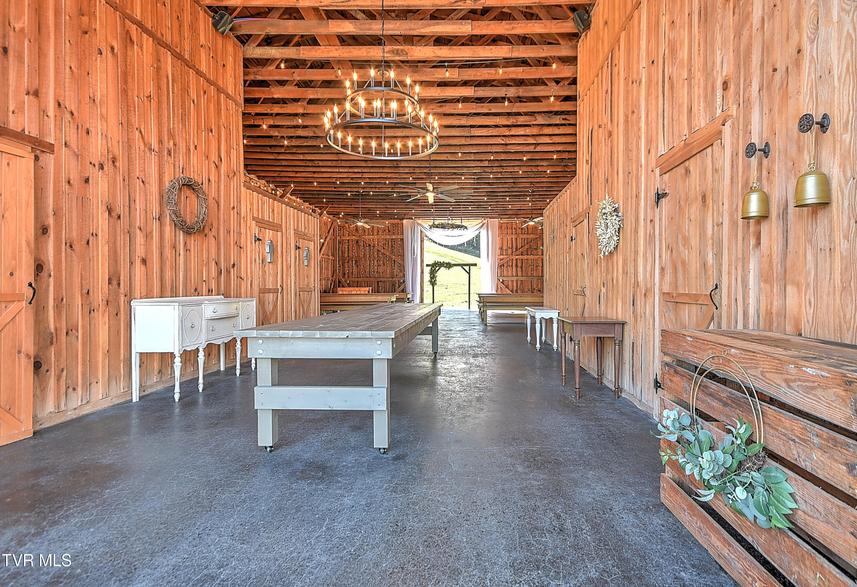 931 Providence Road Limestone, TN 37681 - Photo 33 of 77 Interior 2