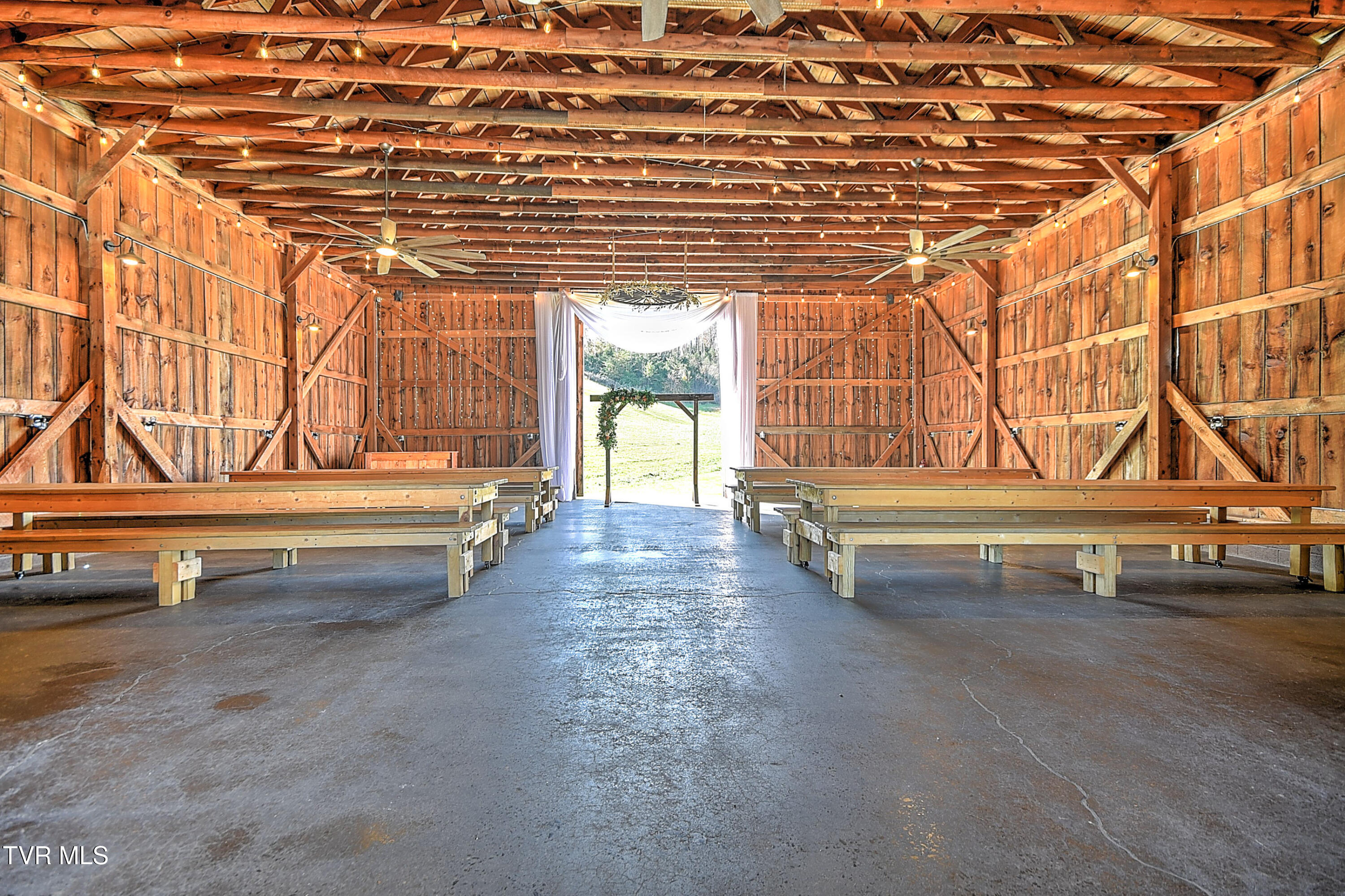 931 Providence Road Limestone, TN 37681 - Photo 35 of 77 Interior 4