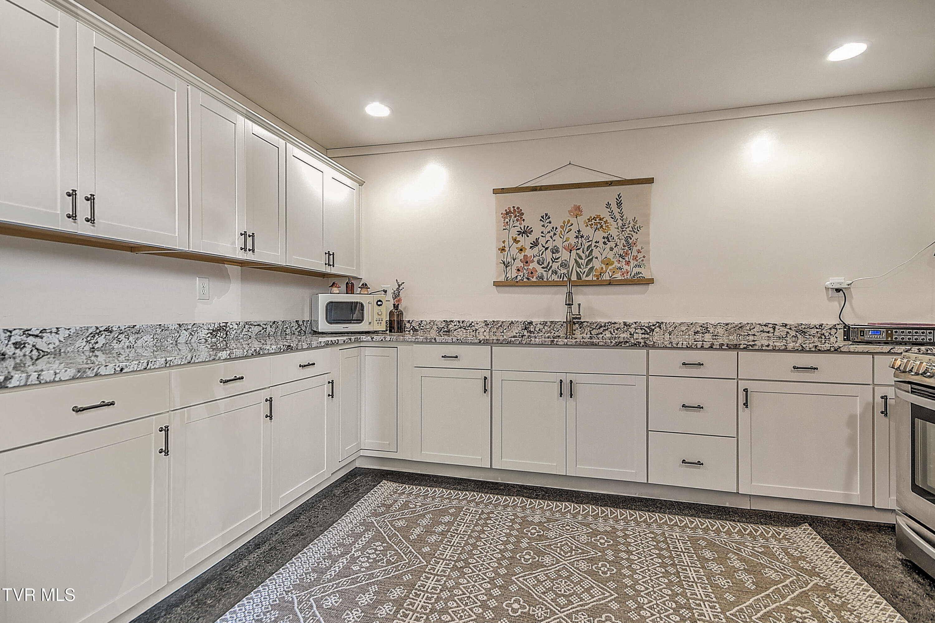 931 Providence Road Limestone, TN 37681 - Photo 46 of 77 Kitchen 3