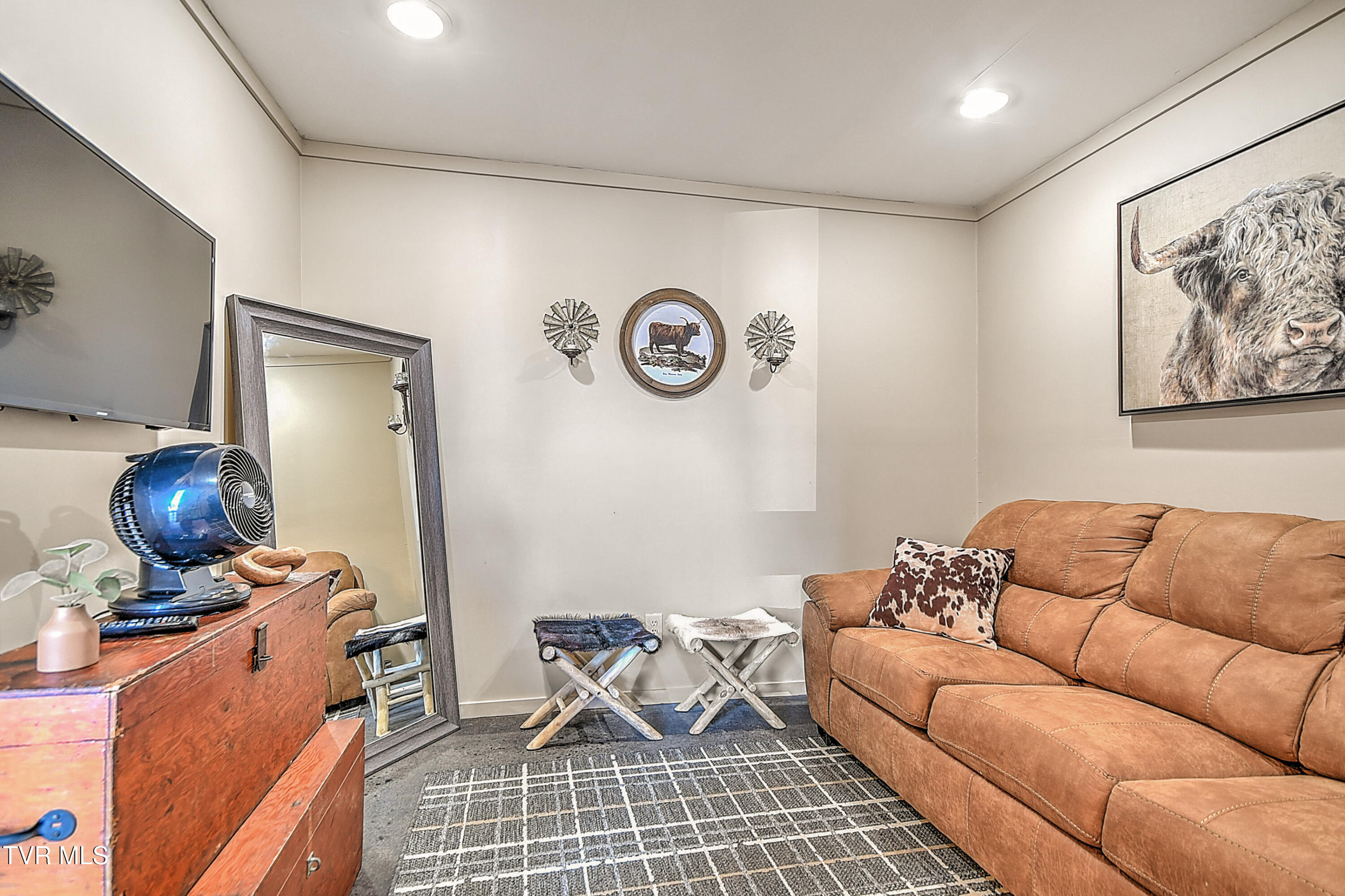 931 Providence Road Limestone, TN 37681 - Photo 52 of 77 Room 2B