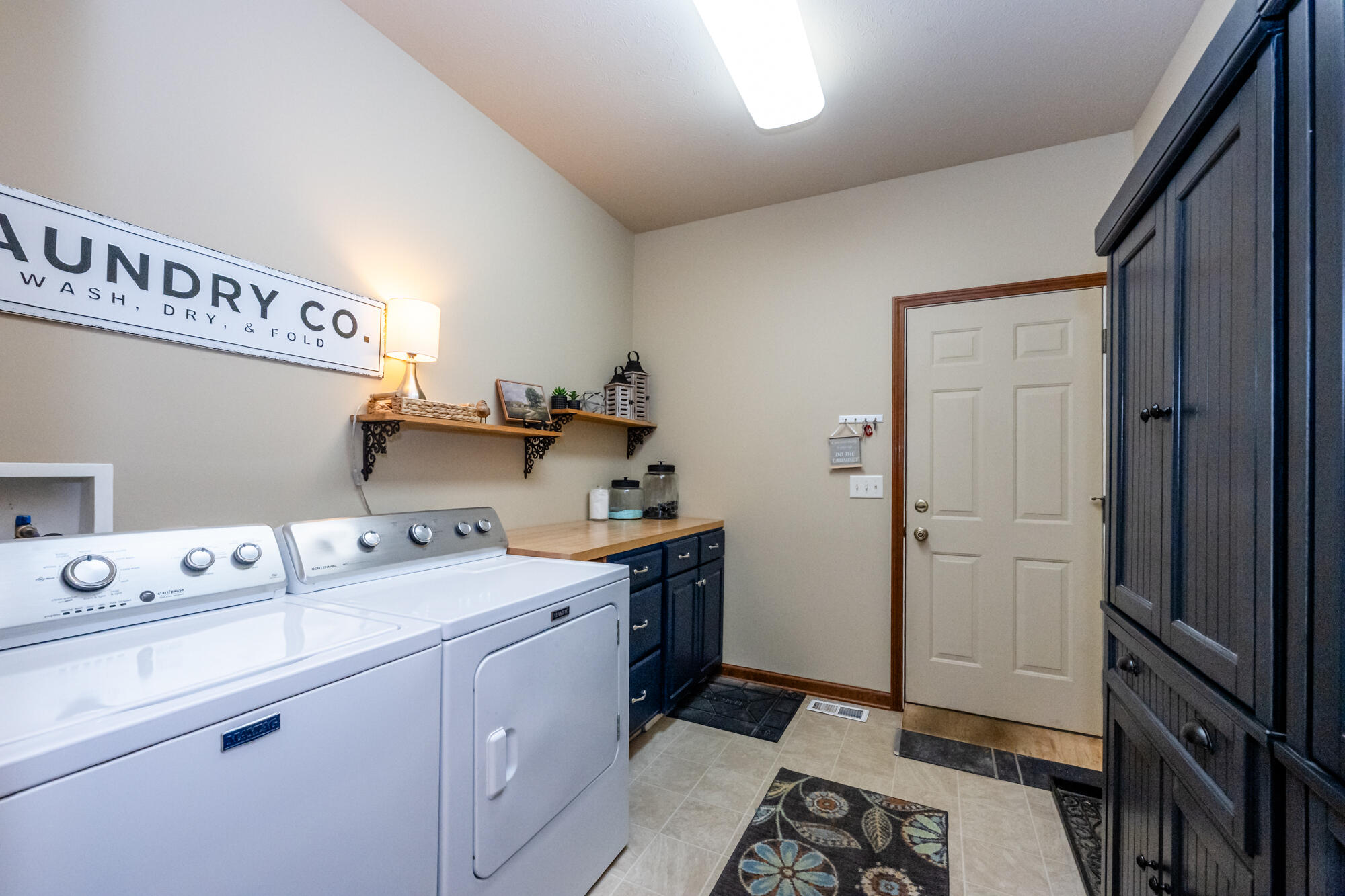 110 North Philip Road Niles, MI 49120 - Photo 29 of 45 Phillips-124