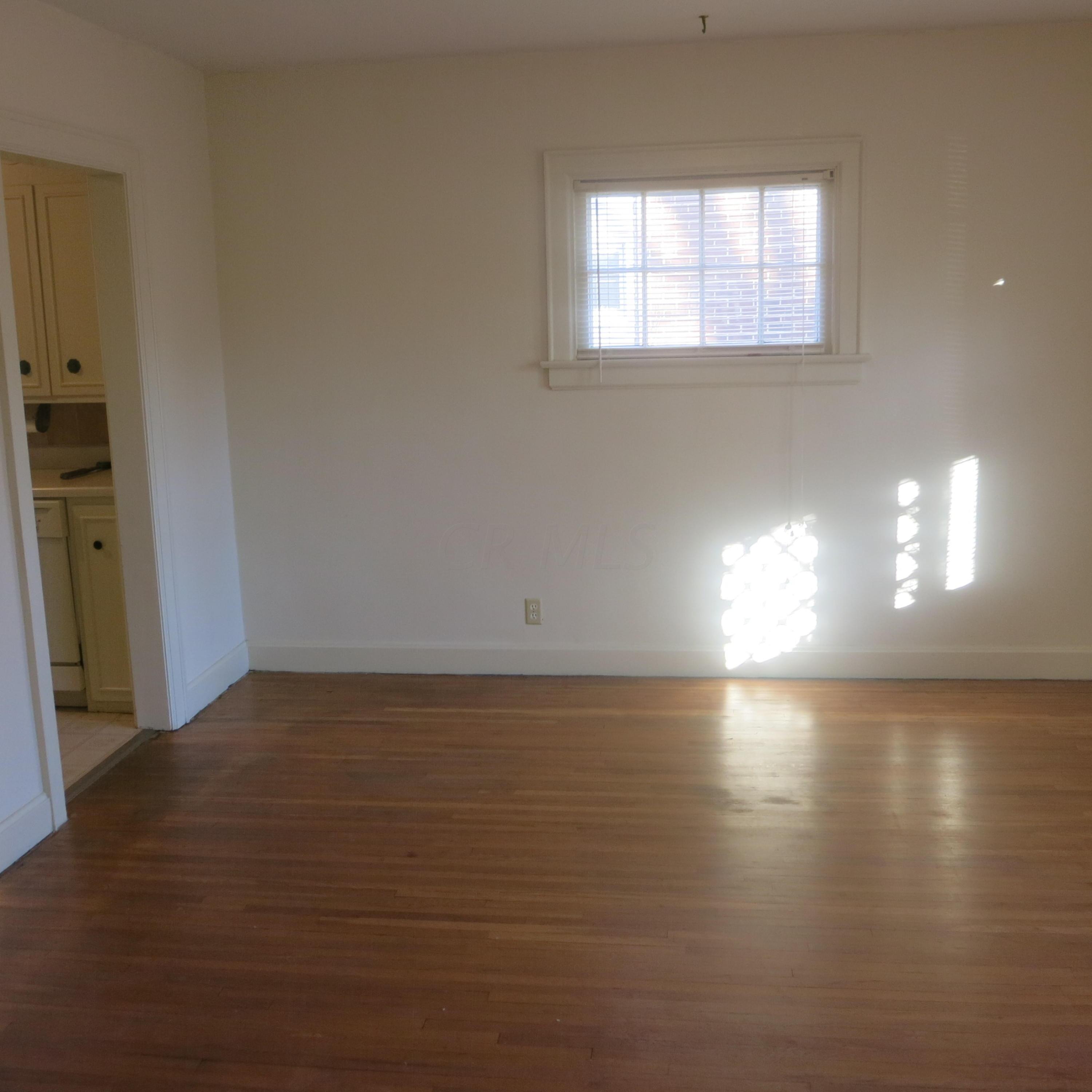 474 Brevoort Road Columbus, OH 43214 - Photo 6 of 19 Gallery Image 6