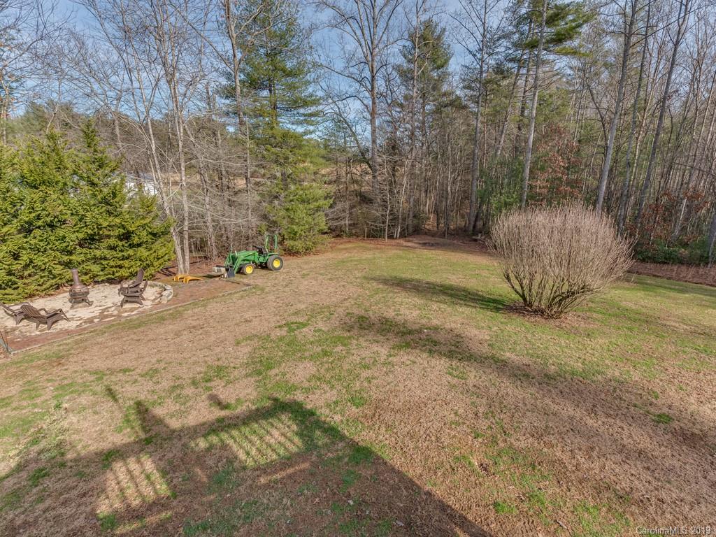 2940 Pace Road Hendersonville, NC 28792 - Photo 18 of 26 Gallery Image 18