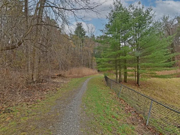 $299,000 | 243 Hildred Drive, Burlington, VT 05401