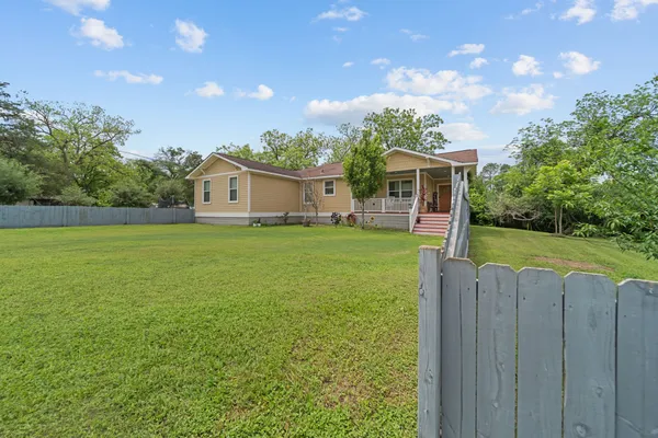 $349,000 | 202 Sweed Street, Brenham, TX 77833