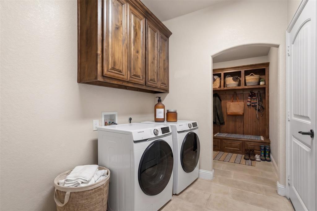 3913 Roxbury Street Denton, TX 76210 - Photo 23 of 40 Virtually Staged