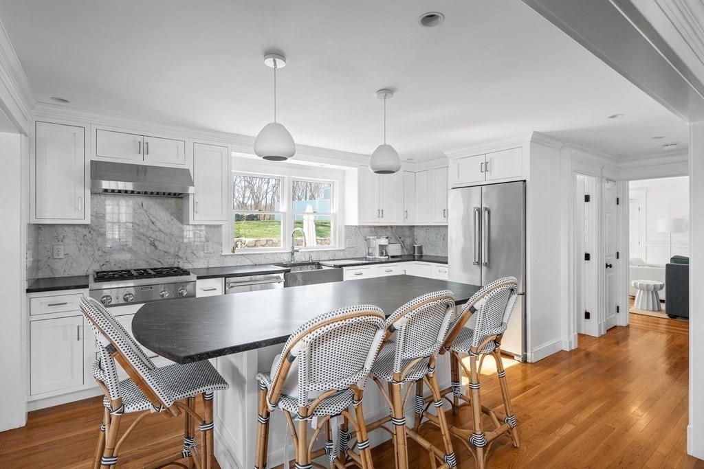 16 Old Pasture Road Cohasset, MA 02025 - Photo 12 of 40 Gallery Image 12