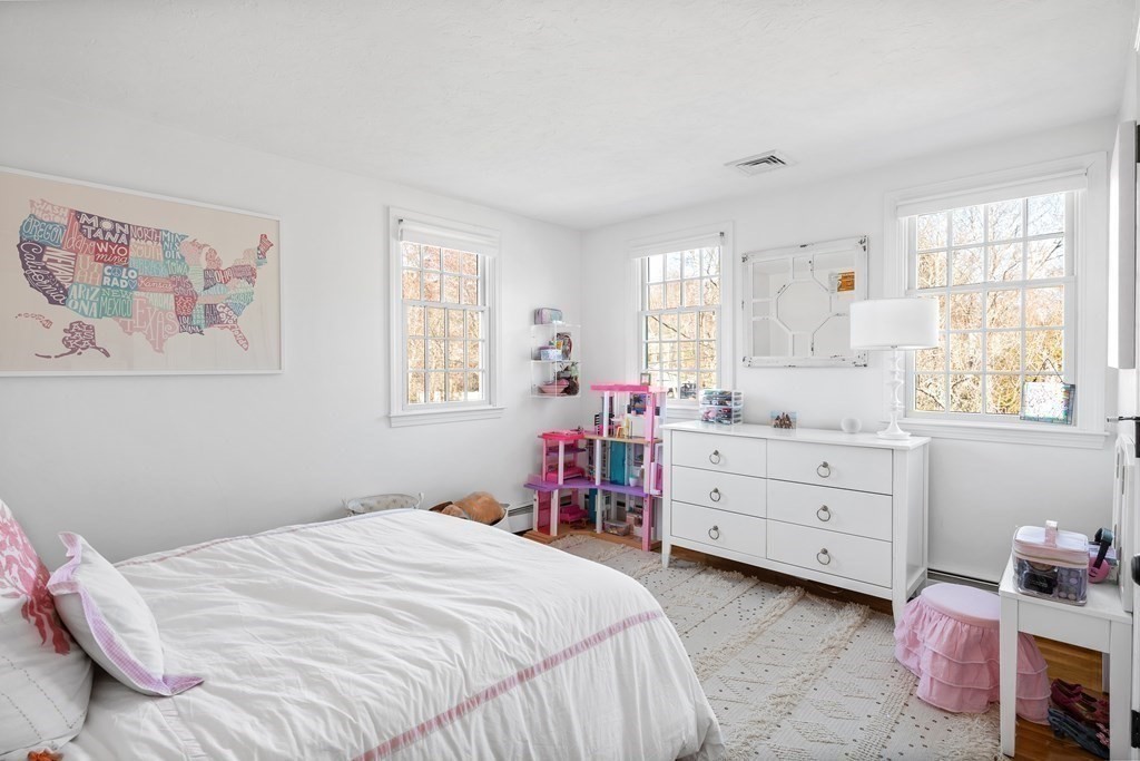 16 Old Pasture Road Cohasset, MA 02025 - Photo 25 of 40 Gallery Image 25