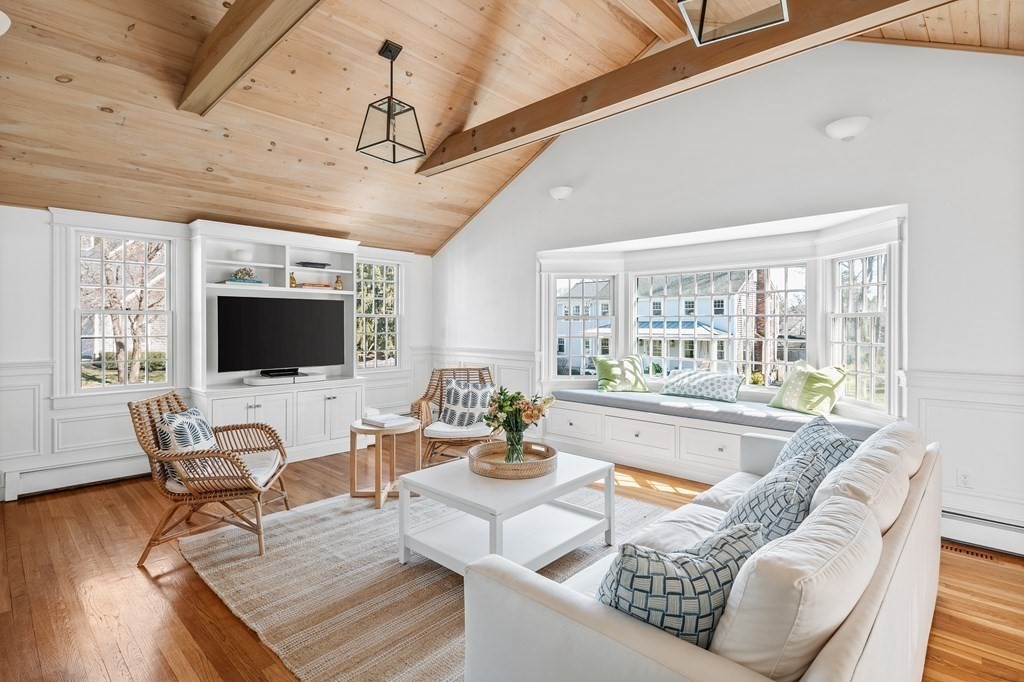 16 Old Pasture Road Cohasset, MA 02025 - Photo 6 of 40 Gallery Image 6