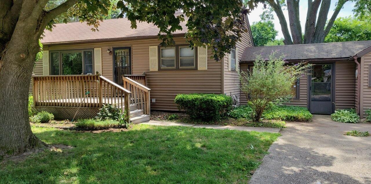 670 Sheridan Road St. Joseph, MI 49085 - Photo 3 of 34 IMG_20260127_142126_01