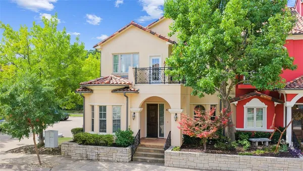 $780,000 | 53 Piazza Lane, Unit 110, Colleyville, TX 76034