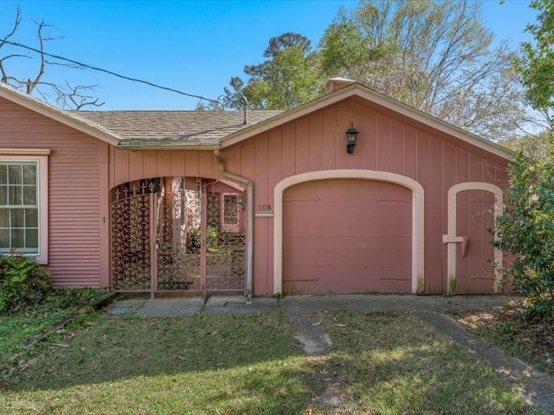 108 Goode Avenue Minden, LA 71055 - Photo 4 of 36