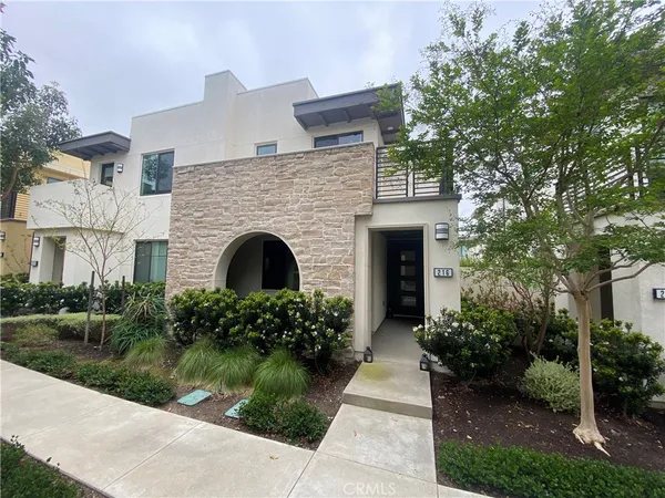 $4,800 | 216 Terrapin, Irvine, CA 92618