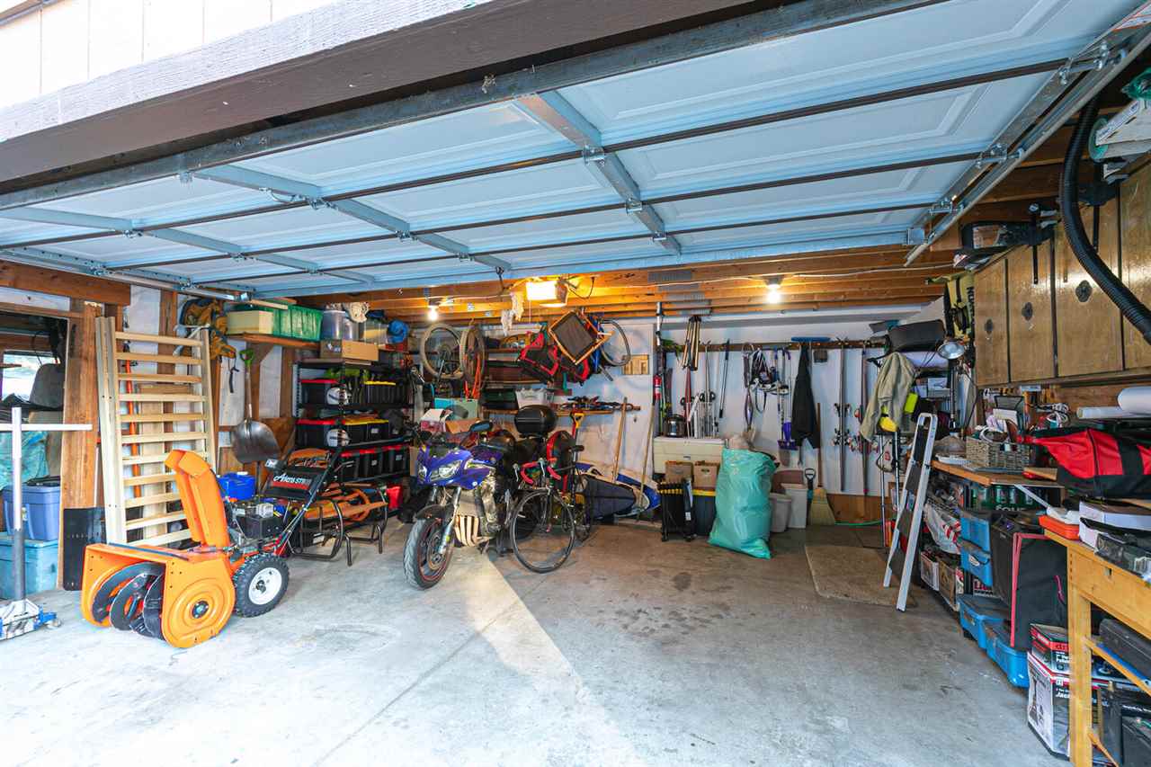 11677 Chamonix Road Truckee, CA 96161 - Photo 18 of 21 Gallery Image 18