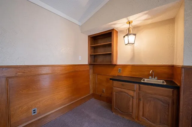 $1,575 | 4810 Berridge Lane, Dallas, TX 75227