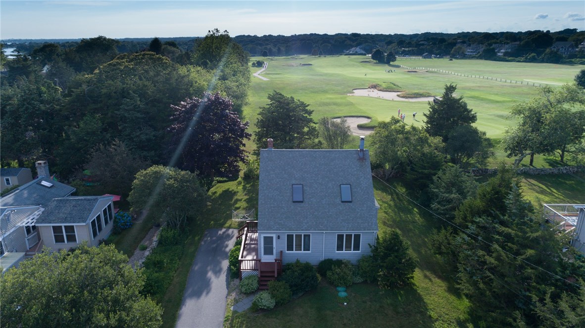 26 Charlene Avenue Westerly, RI 02891 - Photo 4 of 30