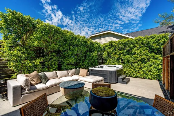 $2,950,000 | 6555 Yount Street, Yountville, CA 94599