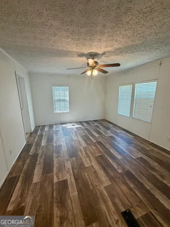 $1,600 | 3116 S Highway, Hawkinsville, GA 31036