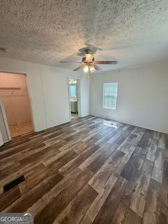 $1,600 | 3116 S Highway, Hawkinsville, GA 31036