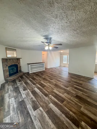 $1,600 | 3116 S Highway, Hawkinsville, GA 31036